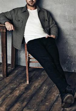 Stanislau - Escort mens Warsaw 1