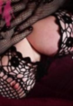 L U I Z A - Escort female slave / maid Essen 7