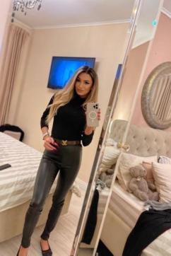 Milla - Escort lady Amstelveen 3