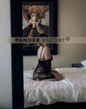 Ava - Escort lady Frankfurt 3