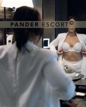 Ava - Escort lady Frankfurt 5