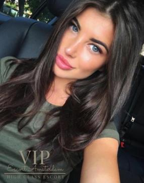 Yuliana - Escort lady Amsterdam 3