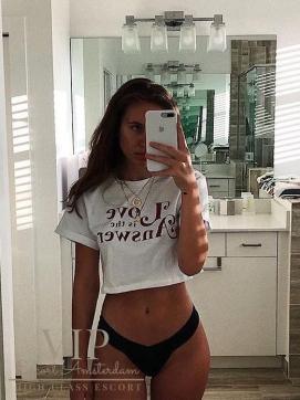 Luna - Escort lady Amsterdam 3