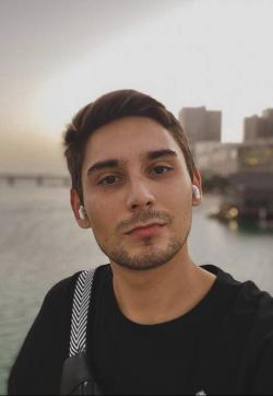 Maksim - Escort gays Kiev 1