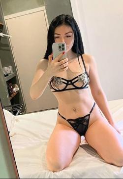 Karoline Hot - Escort ladies Berlin 1