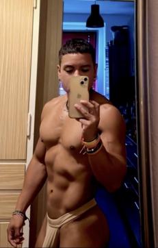 Ezzio Gabriel - Escort gay Berlin 2