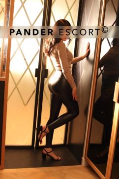 Ela - Escort lady Munich 7