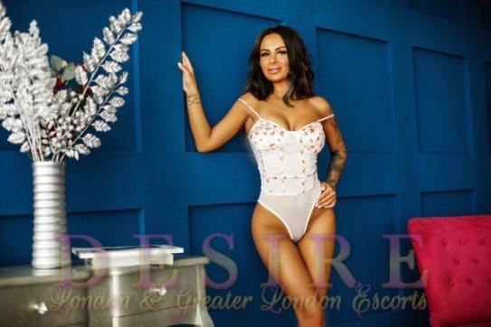 Candy - Escort lady London 2