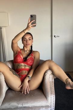 Amina - Escort lady Madrid 4