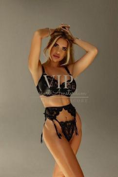Jana - Escort lady Amsterdam 4