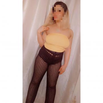 Kiitys - Escort dominatrix Dakar 2