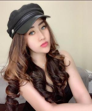 Maeena - Escort lady Kuala Lumpur 2