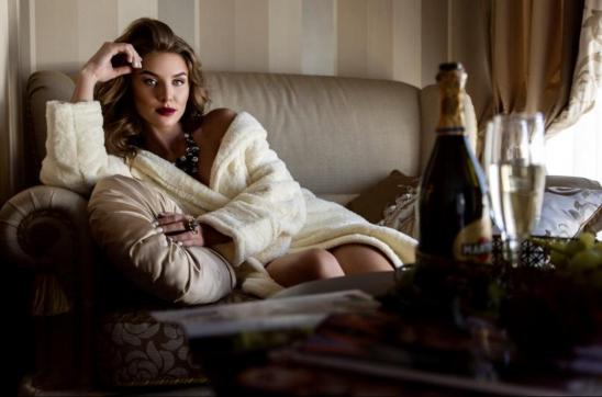 Lucy Precious - Escort lady Kiev 3