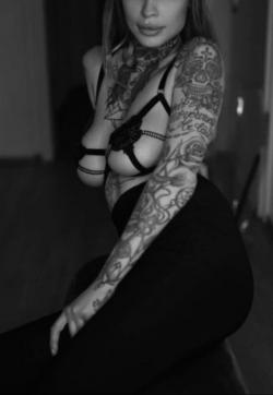 Lena - Escort ladies Frankfurt 1