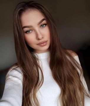 Giulia - Escort lady Delft 2