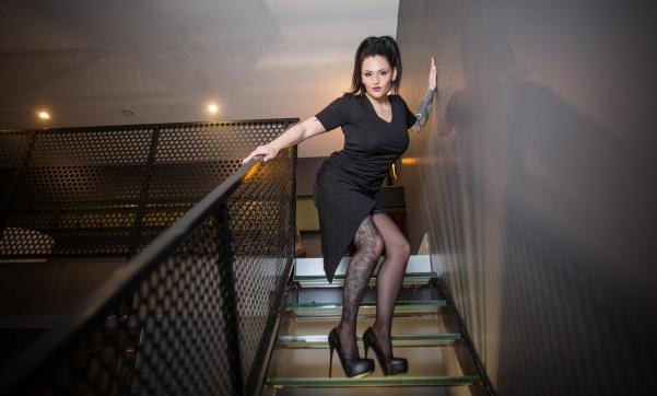 Miss Bizarra - Escort bizarre lady Frankfurt 4