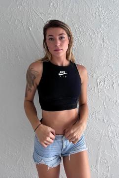 Valentina - Escort lady Dubai 4