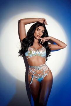 Molly - Escort lady Amsterdam 3