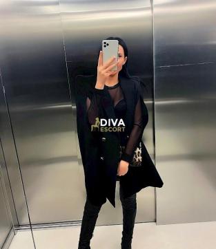 Lola - Escort lady Amsterdam 2