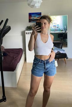 Ruby - Escort lady Dubai 3