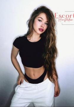 Giulia - Escort ladies Amsterdam 1