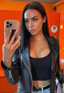 Denise - Escort ladies Amsterdam 1