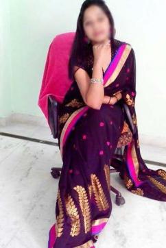 Roma Russian - Escort lady Bangalore 4