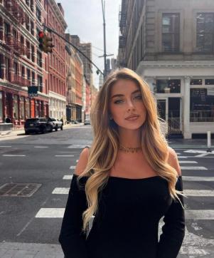 Laura - Escort lady Lille 3