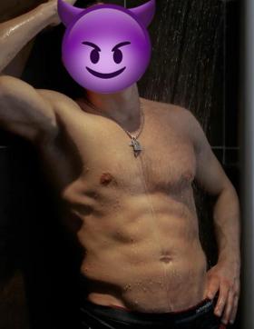 Stas - Escort mens Dubai 3