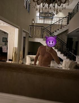 Stas - Escort mens Dubai 4