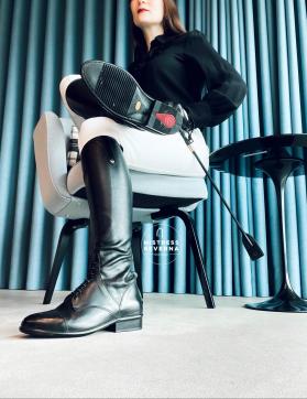 Mistress Severna - Escort dominatrix Lausanne 5