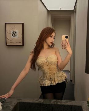 Rion - Escort lady Tokio 4