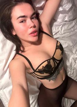 Dimitra - Escort lady Düsseldorf 2