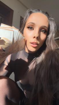 Ama Mixary - Escort dominatrix Madrid 3