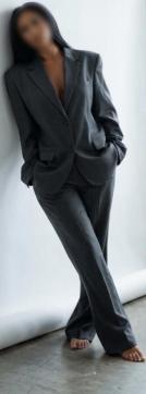 Ivy - Escort lady London 2