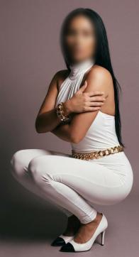 Ivy - Escort lady London 4