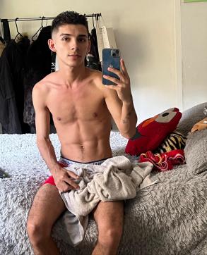 Cristian Zapata - Escort gay Medellín 4