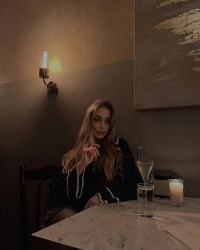 Faye Vale - Escort lady Vilnius 8