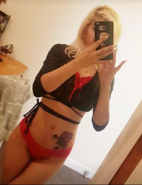 Deea - Escort lady Hertford 2