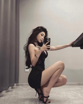 Momo - Escort lady Tokio 2