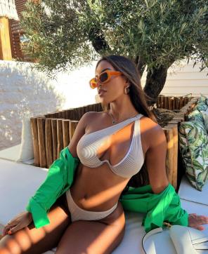Olivia - Escort lady Doha 6