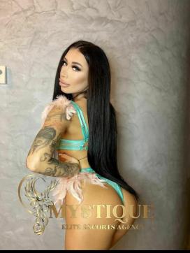 Renata Mystique - Escort lady London 3