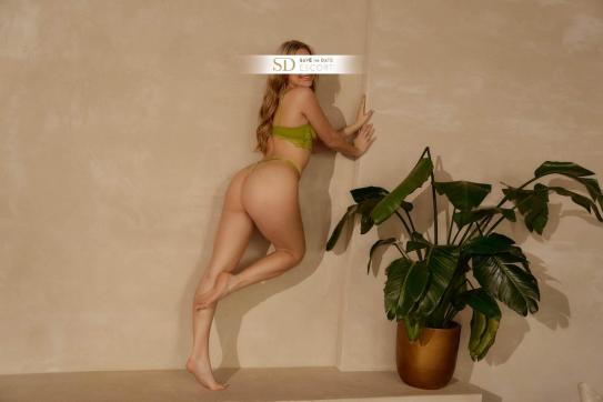 Diana - Escort lady Berlin 4