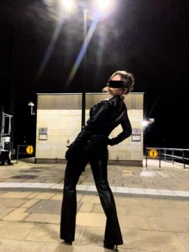 Mistress - O - Escort dominatrix Berlin 4