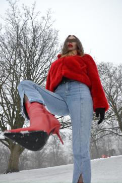 Mistress - O - Escort dominatrix Berlin 9