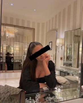 Nora - Escort lady Hamburg 3