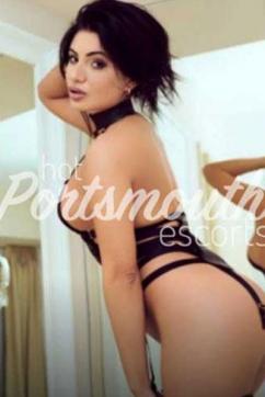 Montana - Escort lady Portsmouth 4