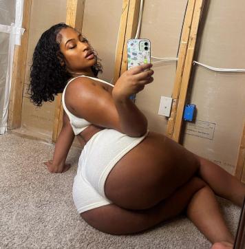 MISS NICOLE - Escort lady Cape Town 3