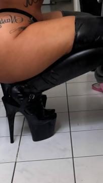 Lady Tyra - Escort dominatrix Hamburg 7