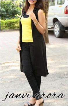 Janvi Arora - Escort lady Delhi 4